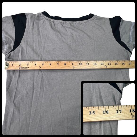 LAT Ladies Game Day Lace Up Short Sleeve Tee Shirt Size S Titanium White Black - Picture 9 of 12